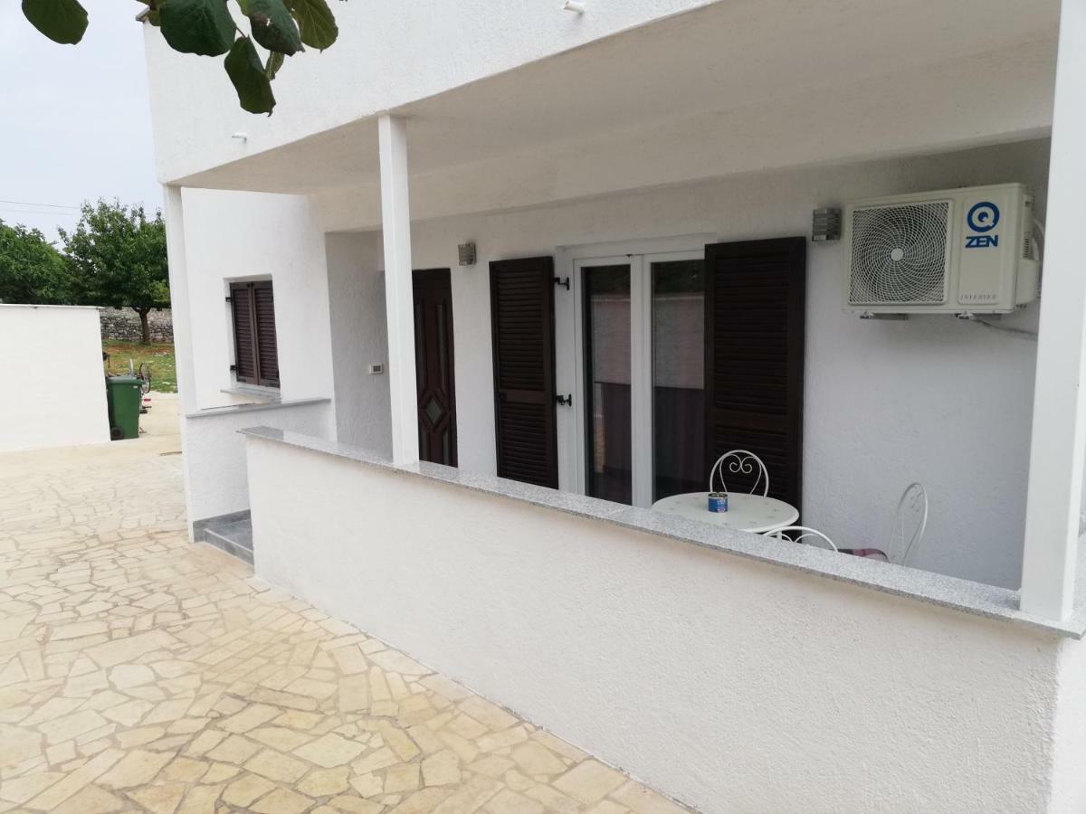 Apartment Marko Rovinjsko Selo Exterior photo